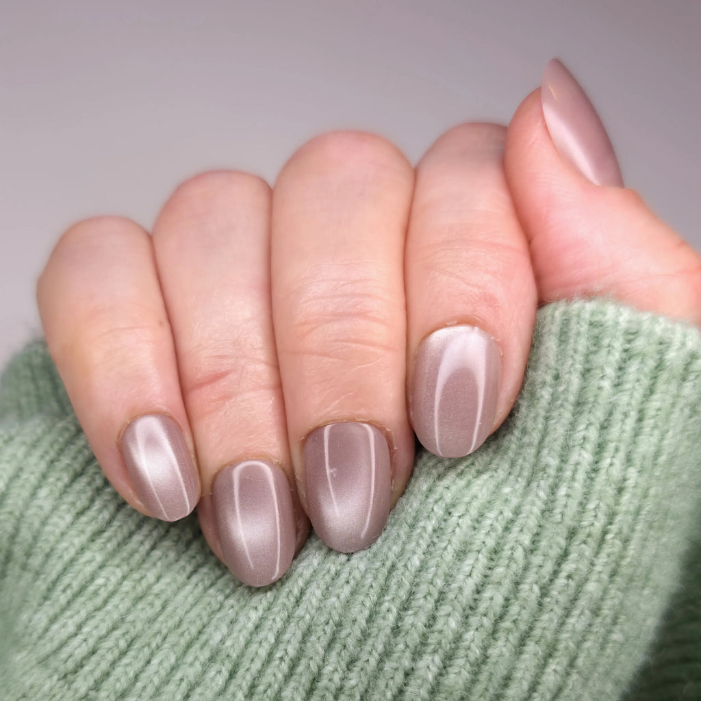 Sticker Nails - Des mains soignées qui boostent ta confiance, en quelques minutes